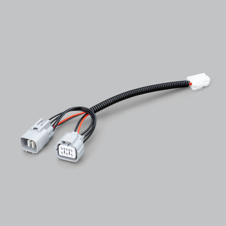 ISUZU D-MAX (PRE-AUG 2020) & MUX (PRE JULY 2021) W/ LED HEADLIGHT- HIGH BEAM PIGGY BACK ADAPTER