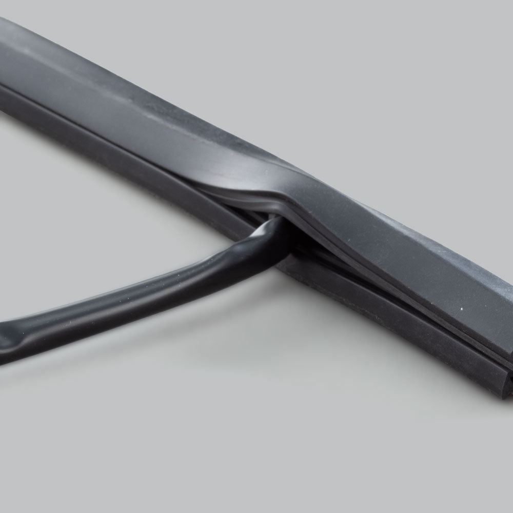 ALTIQ™ Wire Concealer